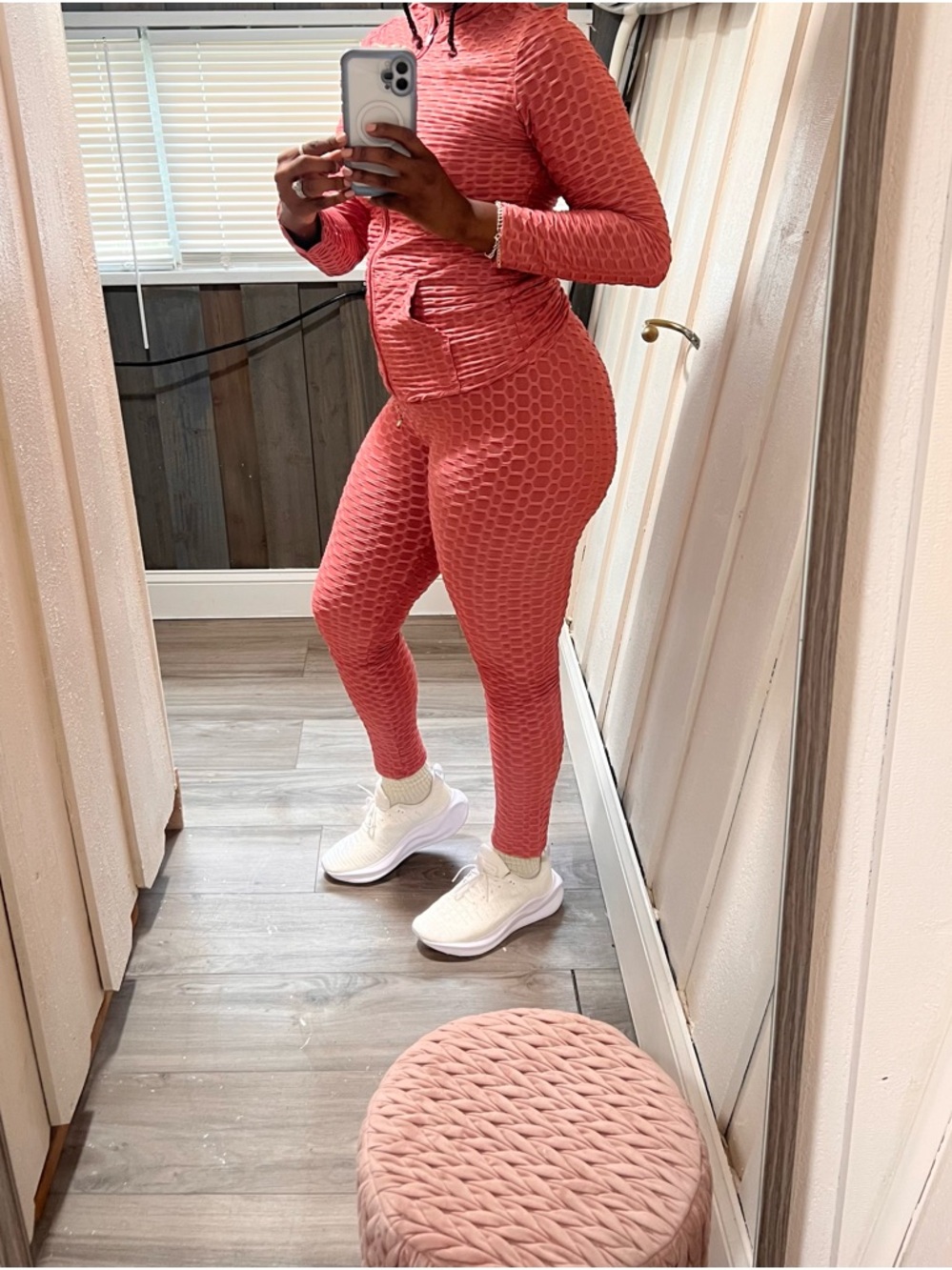 Textured Coral High-Waist Leggings - Women's Active Pants